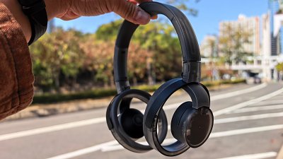 告別悶熱耳罩！日本 NTT nwm One 鏤空頭戴耳機實測音質與佩戴感