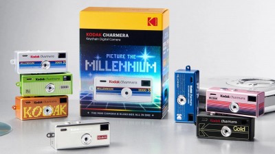 七款全新閃亮外觀！Kodak Charmera 千禧版追加「鏡面銀」隱藏機