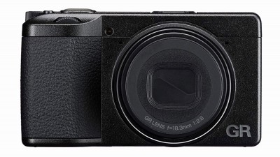 Ricoh GR IV 三十週年版全球限量發售，設計致敬初代 GR1 經典色調