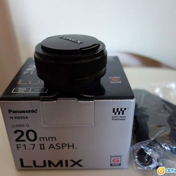 Panasonic LUMIX G 20mm / F1.7 II ASPH 連 panasonic filter (silver)