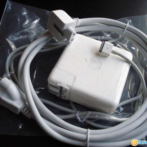 Apple 60W MagSafe Power Adapter MacBook Pro 火牛