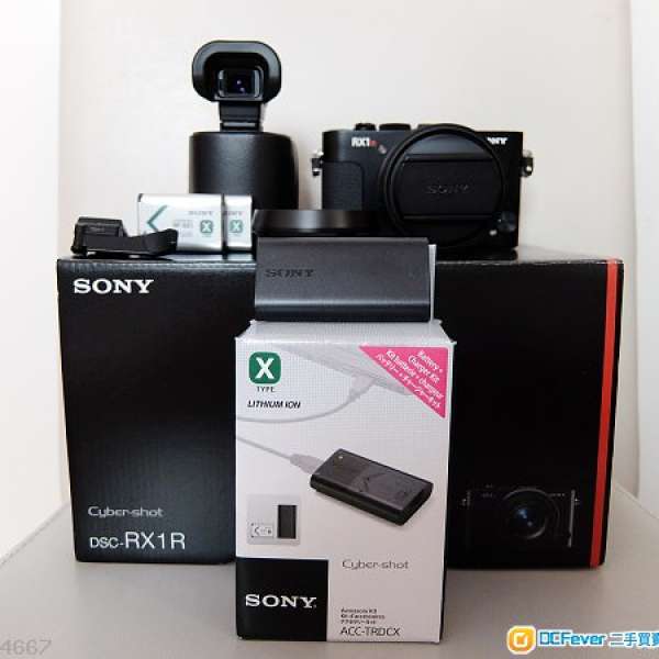 Sony RX1R+原廠EVF,Hood,指柄,充電套裝(1電1usb充)