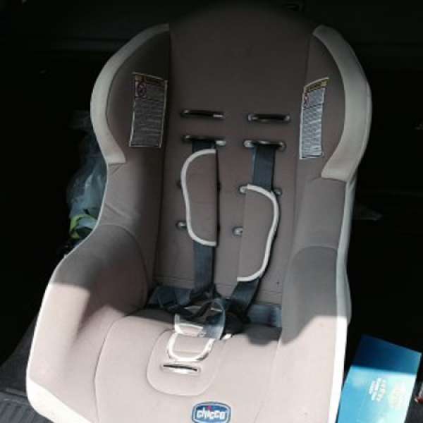 Chicco car seat - 8成新