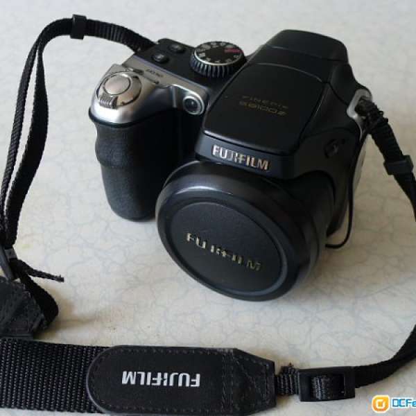 Fujifilm FinePix S8100fd, 18倍光學變焦