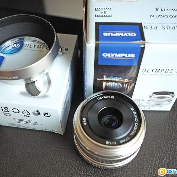 極新淨 Olympus Zuiko 17mm f1.8 for e-m1 e-pl 連原裝Hood