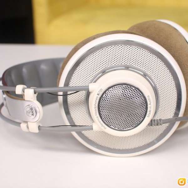 [Headphones 旗艦級耳機] AKG K701 (非常殘舊，但依然靚聲。請自行出價)