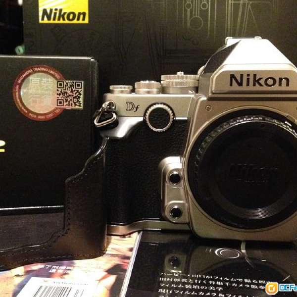 99% New Nikon DF (銀)