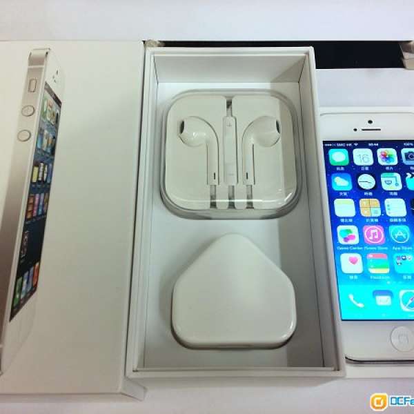 iPhone 5 32GB 白色 香港行貨 95%新 一切正常 (沒有換過機)