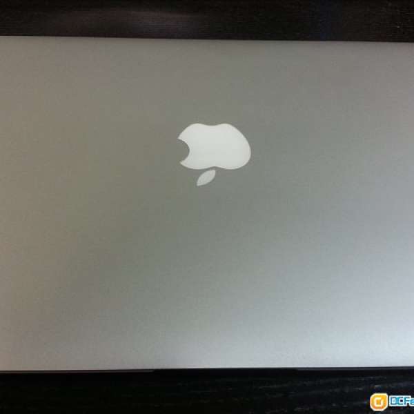 放macbook air 13" mid 2012