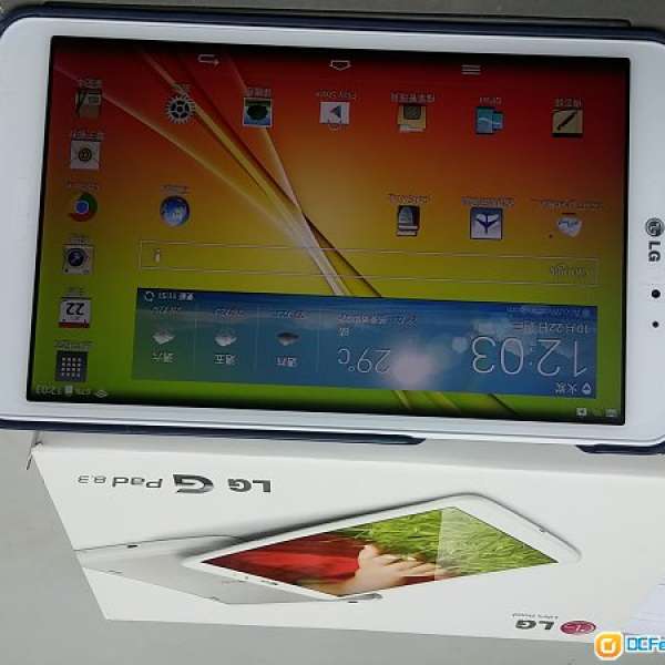 LG  pad 8.3   white  w/ cover.    HK