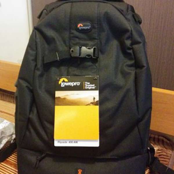 100% 全新未開 Lowepro Filpside 400 AW