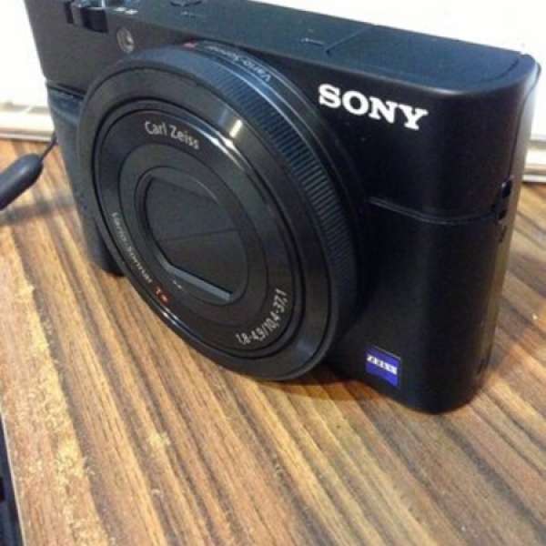 Sony RX100 90% New