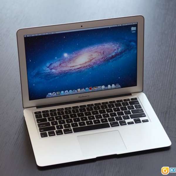 Apple Macbook Air 13 inch 128 SSD 2010 Late