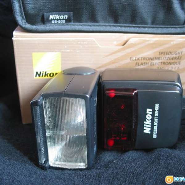 出讓: Nikon SB-600 閃燈