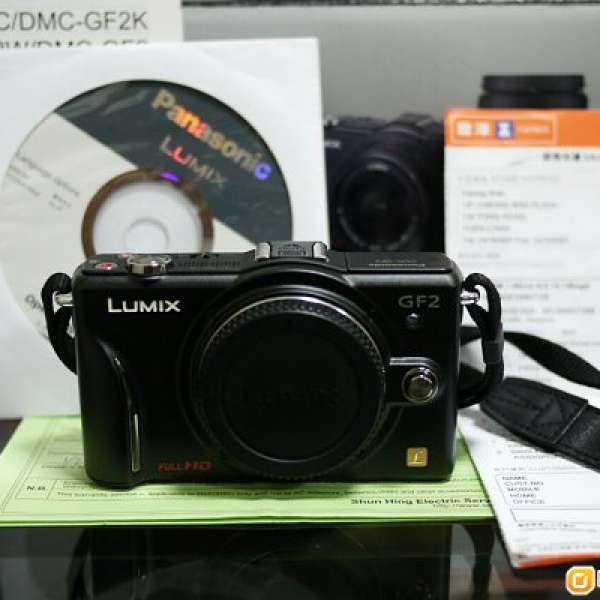 Panasonic Lumix DMC-GF2 body 黑色行貨極少用99%新M43