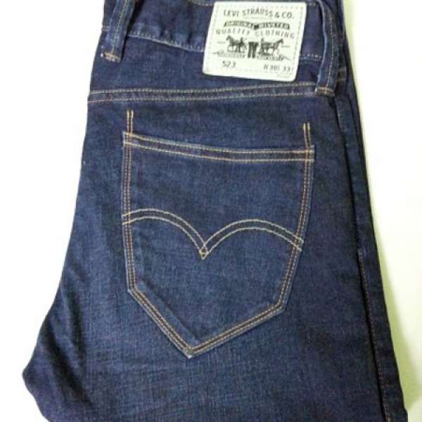 Levi's 523 straight jeans W30