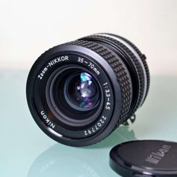 罕有 Nikon Zoom-Nikkor 35-70 mm f/3.3-4.5 鏡頭