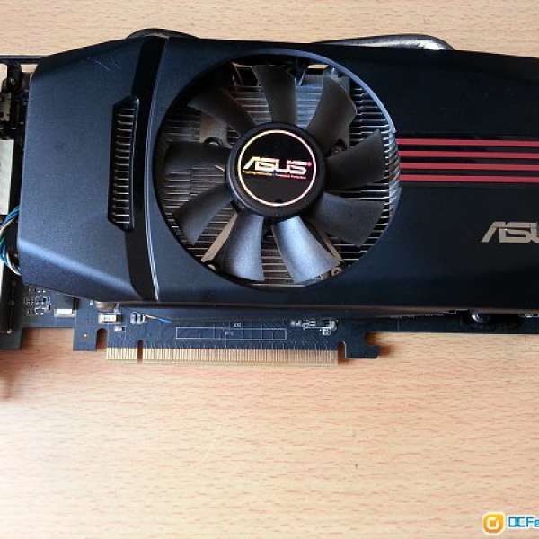 ASUS GTX560 1G DDR5