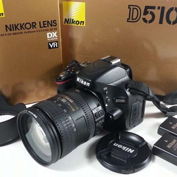 出售Nikon D5100 + Nikon 16-85mm 鏡