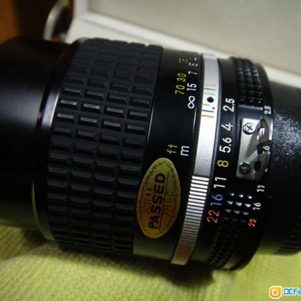 Nikon 105mm f/2.5 AI-s 手動