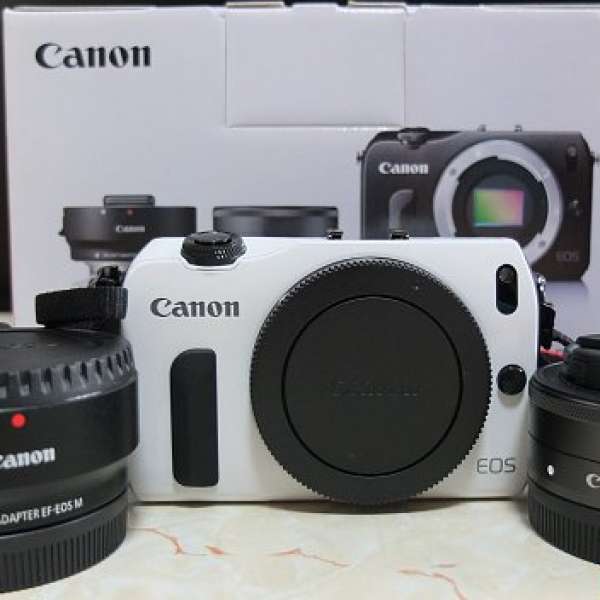 Canon EOS M (White) Kit W/22MM + EF ADA