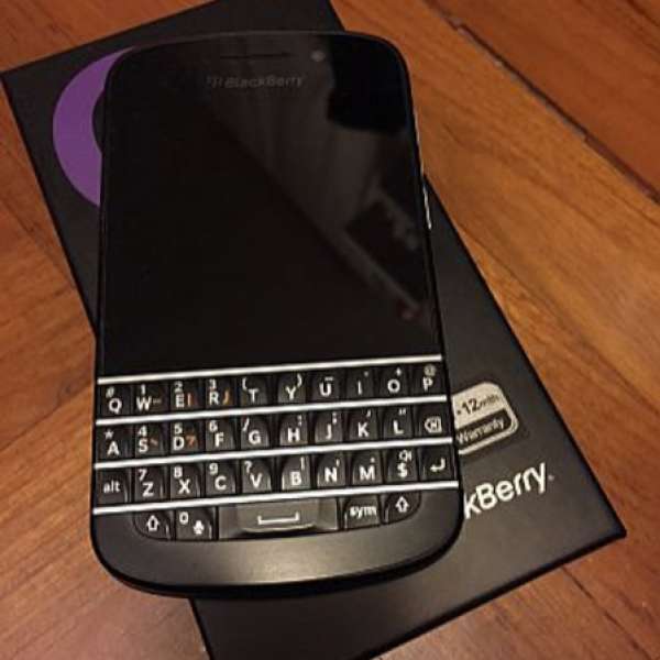 Blackberry Q10行貨