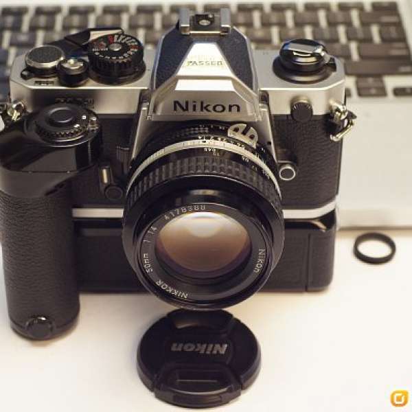蜂巢快門 Nikon FM2 銀色 + Nikon 50mm F1.4 + MD-12 捲片器 測光正常