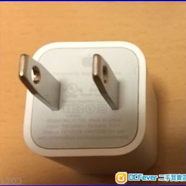 日本 正版 Apple iPhone USB Adaptor 5W