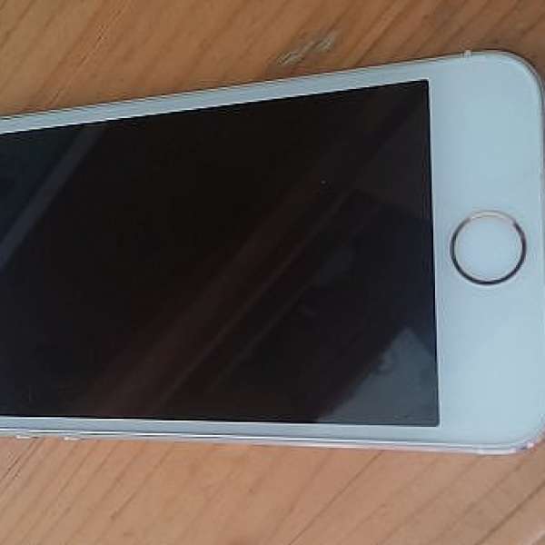 iPhone 5S 16GB 金色 95%新，過保 $3400