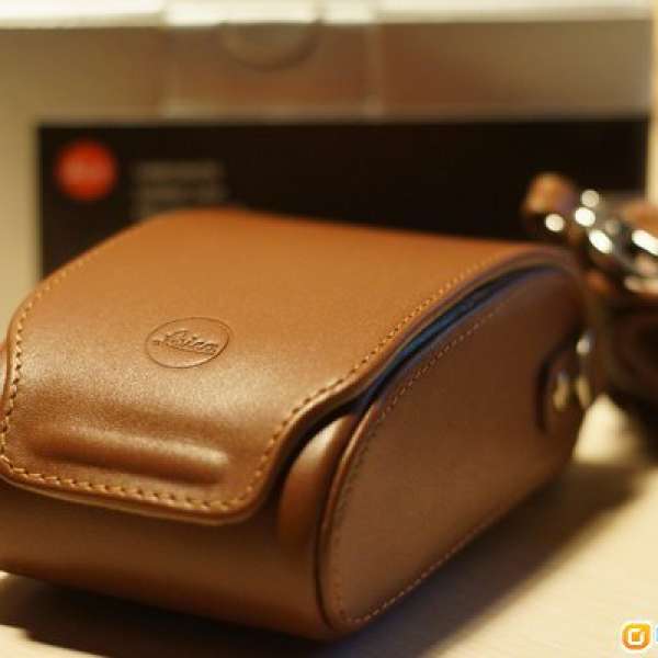 Leica 18751 Leather Case (Brown) for V-LUX 40 or 30