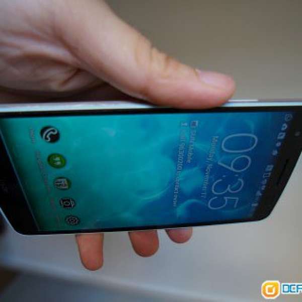 LG G2 L22 32GB 使用 iPhone 6 Nano sim 螢幕跟xperia z3 一樣大