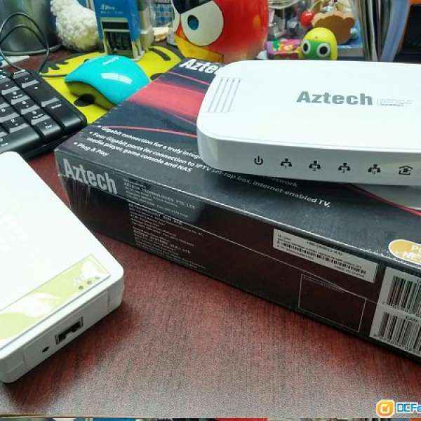 9成9新 Aztech HomePlug HL125G 500Mbps 4-Port Gigabit Switch