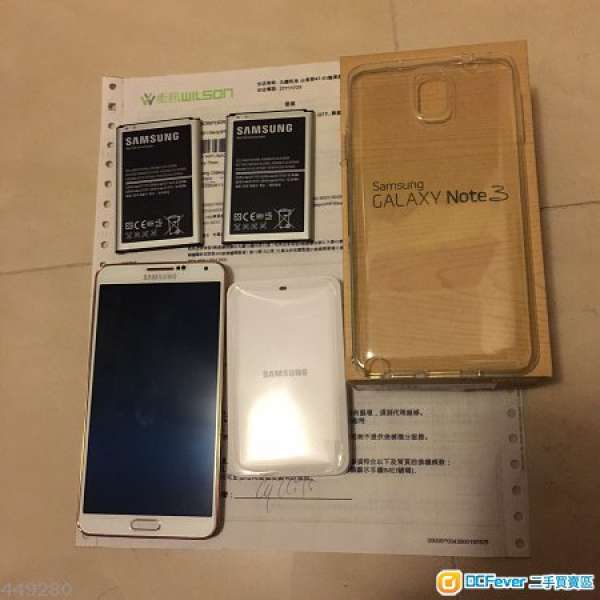 Samsung Note 3 金色 LTE 行貨 衛訊單 2 原裝電 1 原裝座充 (99.99%新)