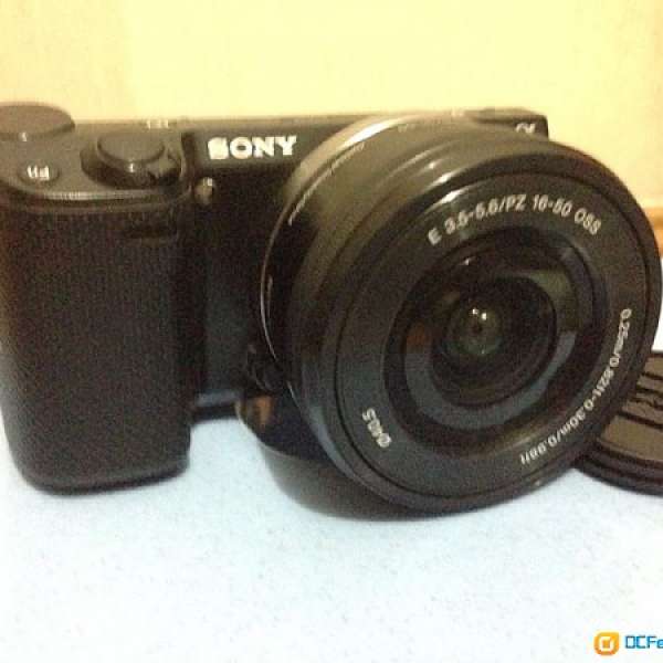 Sony NEX-5T (16-50mm) kit Set