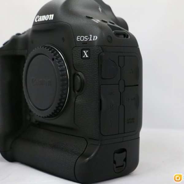 好新Canon 1DX行貨超長保養+$8,000配件-可交換5D3