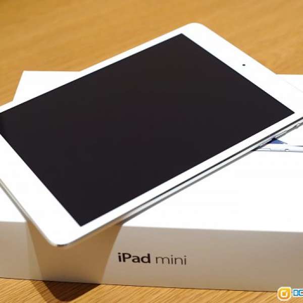 iPad mini 2 with retina display (wifi 64gb silver)