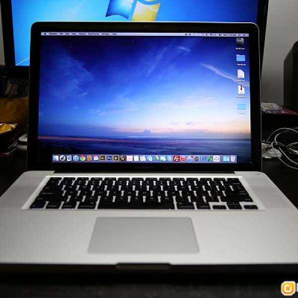 MacBook Pro 15' i5 2.4GHz - Mid 2010
