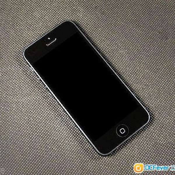 Apple iPhone 5 黑色 16GB ZP香港機剛過保用，95%新