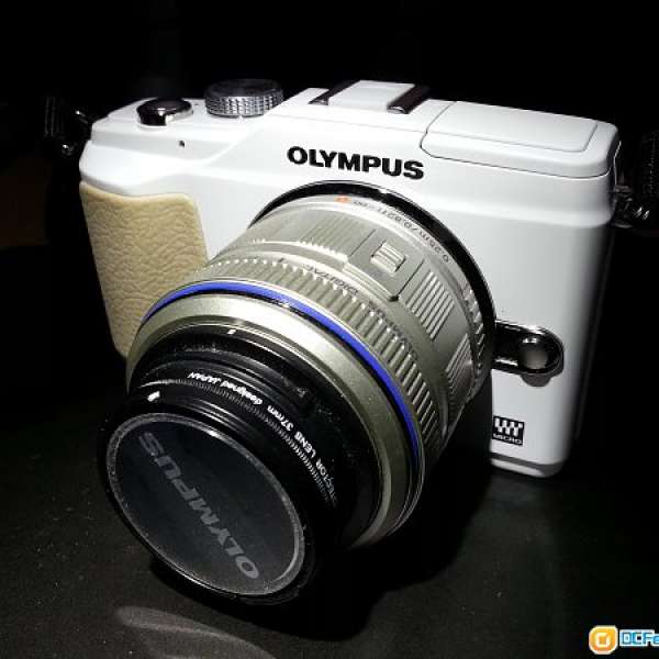 Olympus E-PL2 (白色) 連 14-42mm f3.5-5.6 lens