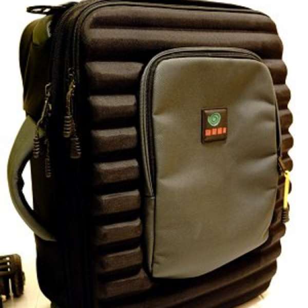 Kata OC-84 trolley camera bag, carry on size! great condition.