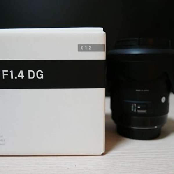 Sigma 35mm F1.4 DG HSM  Canon with Warranty