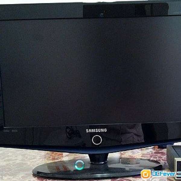 Samsung 26" LCD TV