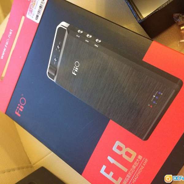 Fiio   E  18   Usb解碼耳機功率放犬器