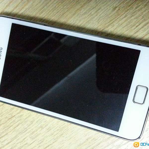 壞 Samsung Galaxy S II I9100 白色, 原裝封條, 行機未整過