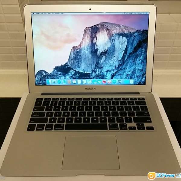 MacBook Air 13吋 mid 2013 i5 8GB Ram 256GB SSD全套連盒平售