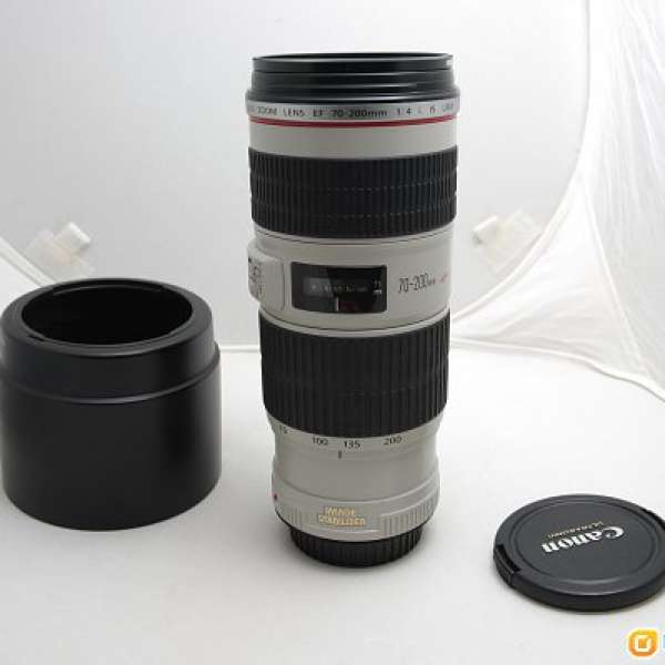 Selling Canon 70-200mm F4 IS 行貨