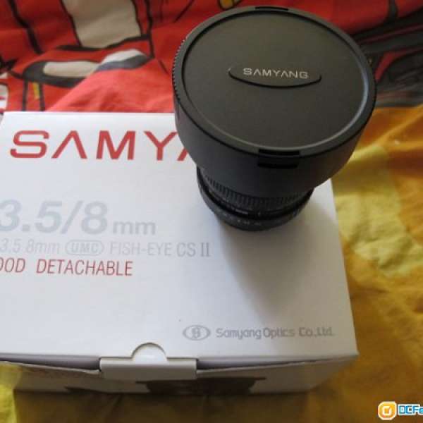 Samyang 8mm f/3.5 UMC Fish-eye CS II