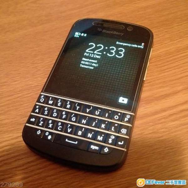 blackberry Q10 $800