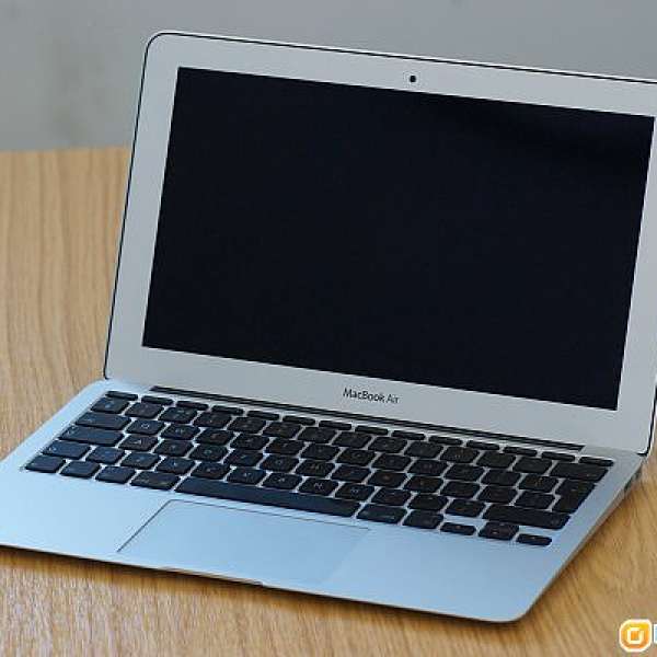 MacBook Air 11" / Core i5 / 128 GB SSD / 4GB RAM