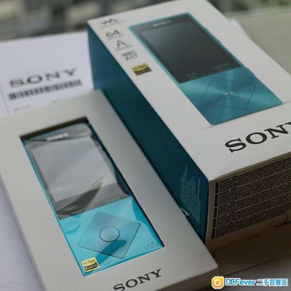 全新 Sony Walkman A17 (64GB) 藍色 行貨